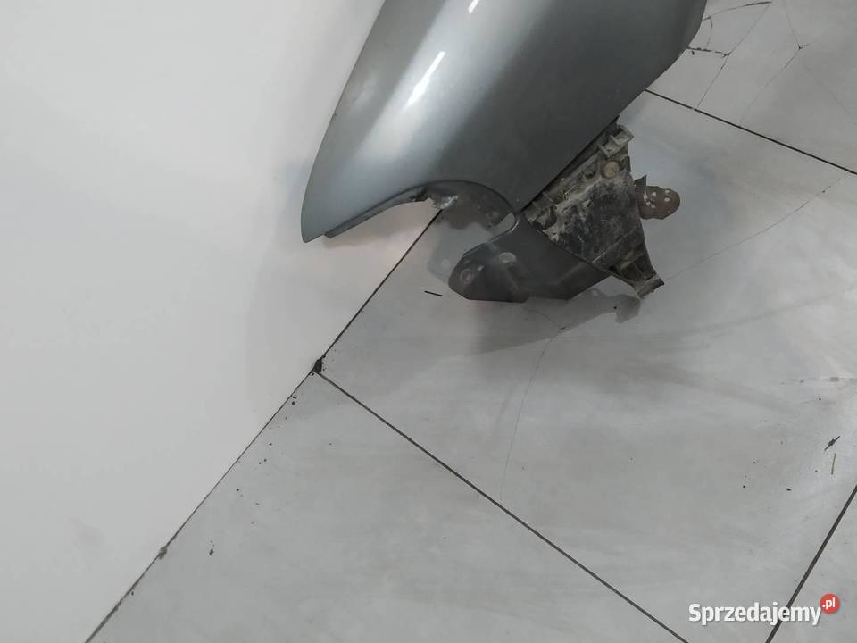 BŁOTNIK LEWY PRZÓD PRZED LIFT Audi A4 I 19942001