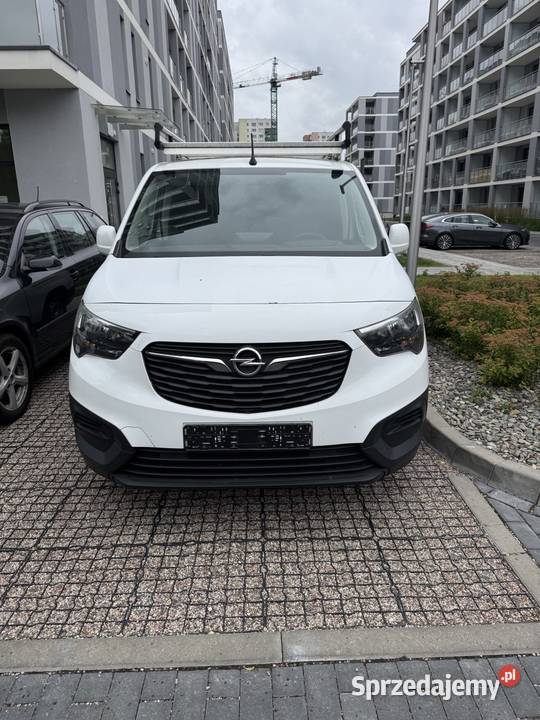 Opel Combo 2021 manualna