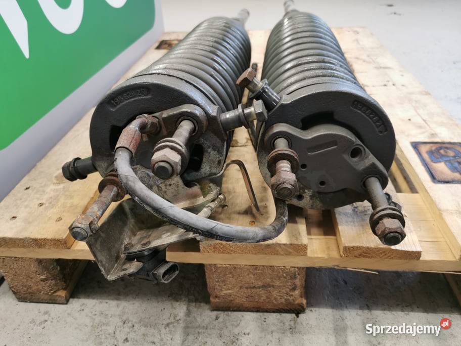 Claas Medion Cylinder hydrauliczny podnoszenia Wilkowo