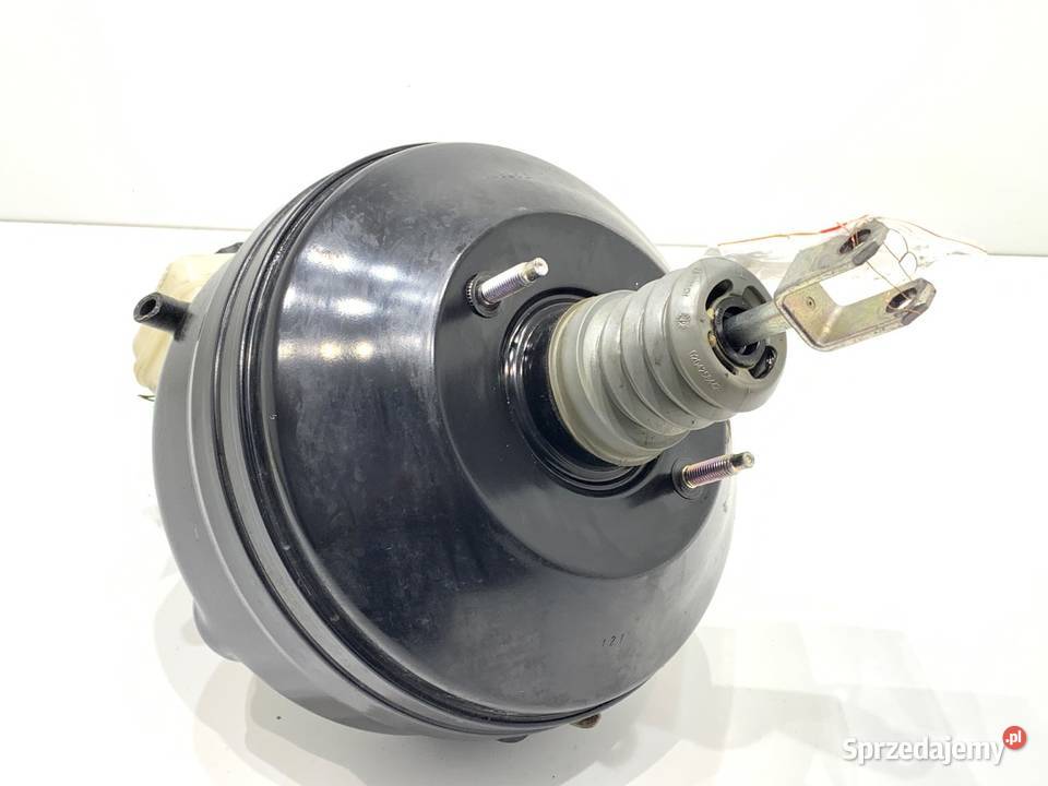 SERWO HAMULCOWE BMW F20 4081076 Hatchback 1119 Motoryzacja