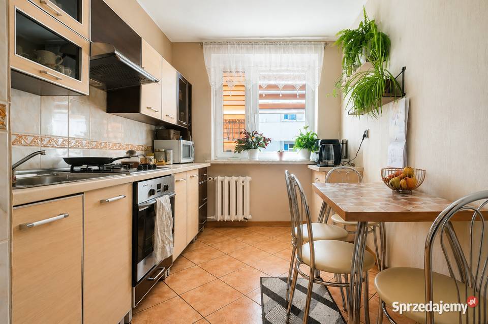 3 pokoje 6159 m balkon 2 piętro centrum Wołczyna 61.59m2 Wołczyn