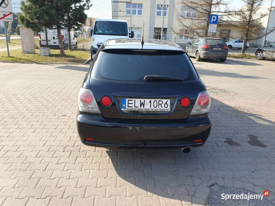 LEXUS is 300 sportCross Stara Gadka sprzedam
