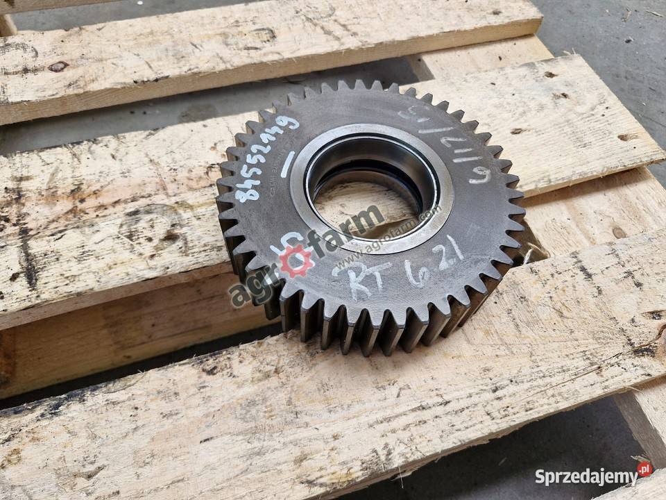Koło zębate Z45 Case Magnum 235 250 260 280 Skrzynia biegów