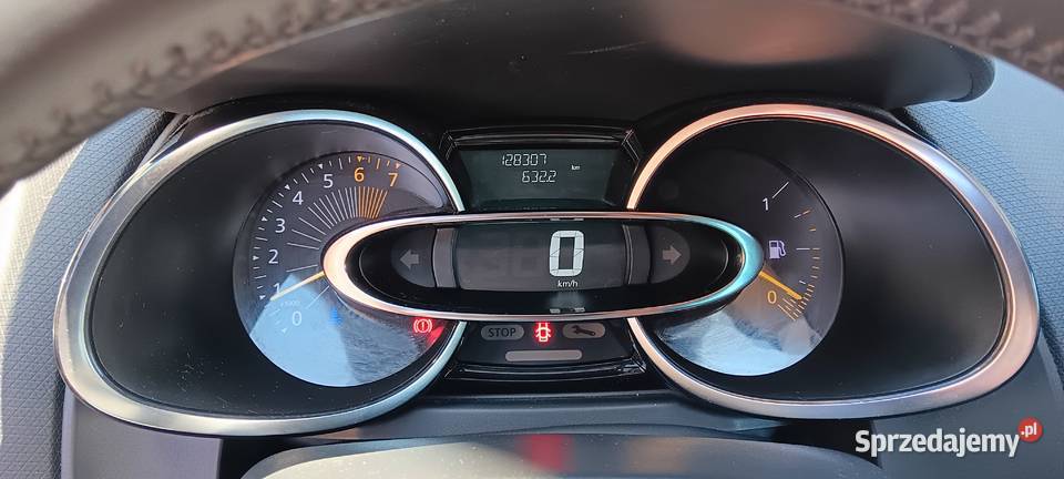 Sliczne Rano Clio Limited 2015 r 90KM