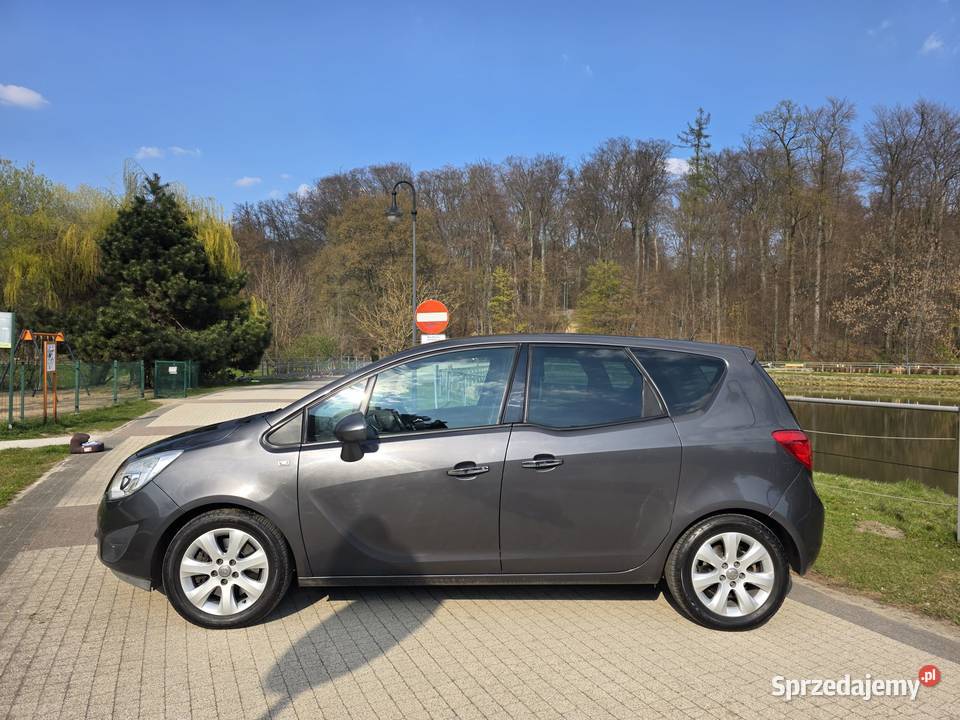 Opel Meriva B 2012 Wersja Cosmo 17 CDTI 168 115160km dolnośląskie Trzebnica