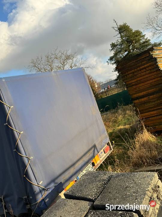 Przyczepkę jednoosiową BORO opolskie