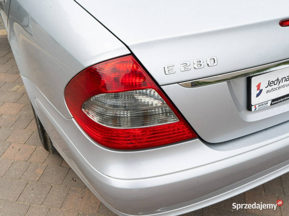 Mercedes E 280 W211 20022009 garażowany Mercedes-Benz Lipówki