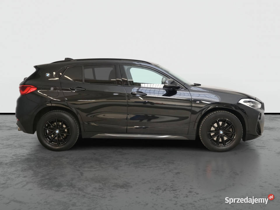 BMW X2 sDrive20i komputer pokładowy