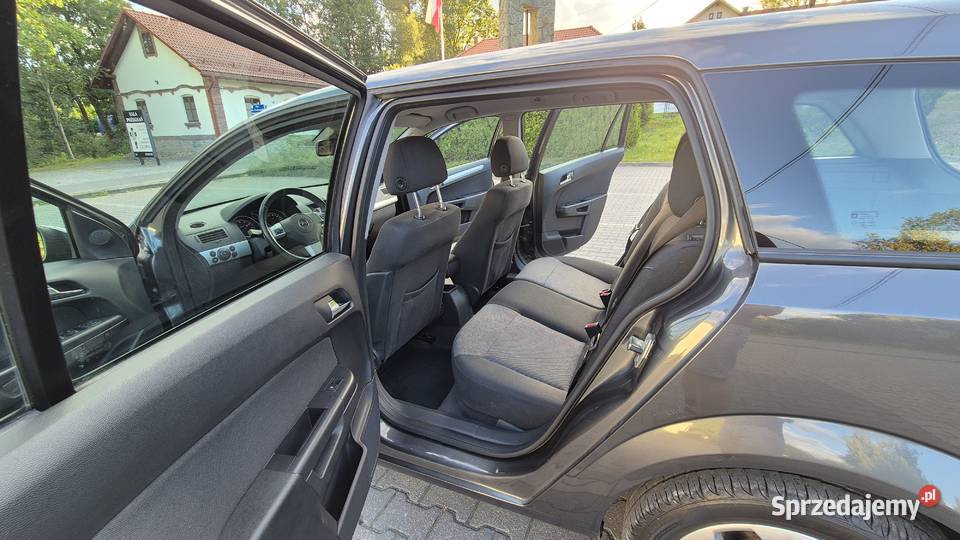 Opel Astra H 14 Benzyna 2009 Lipowa