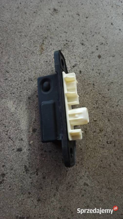 Lexus UX 200 250 przycisk guzik włącznik Rok produkcji 2019 Klamki