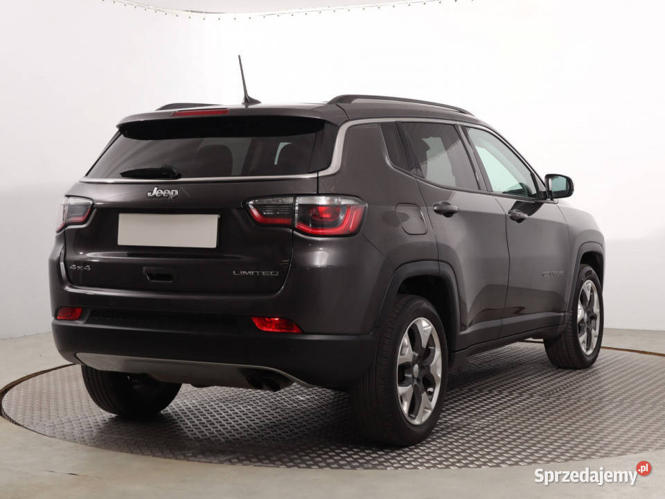 Jeep Compass 14 MultiAir asystent pasa ruchu Katowice