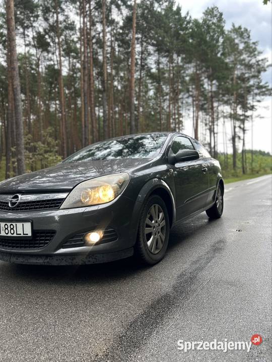 Opel Astra H GTC 13 2009 90KM świętokrzyskie Włoszczowa sprzedam