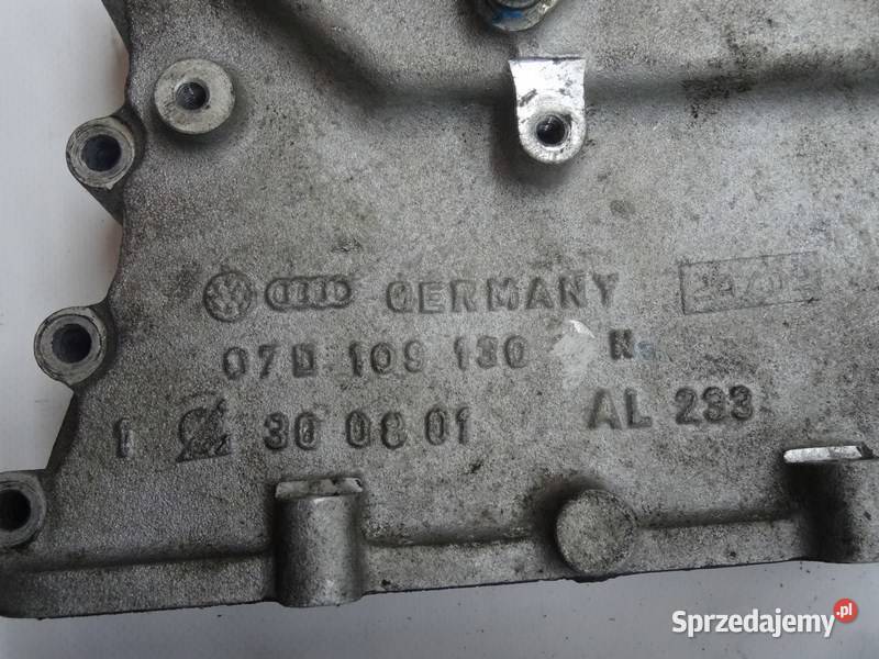 AUDI A8 D2 9902 W12 OSLONA ROZRZADU 07D109130N Przemęt