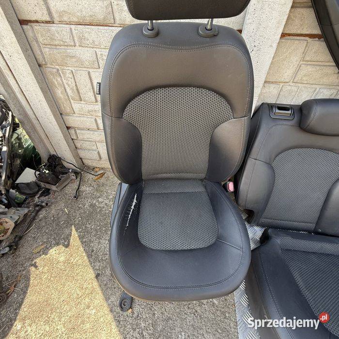 Fotele kanapa tyl polskora pasy boczki Hyundai wielkopolskie Barłogi