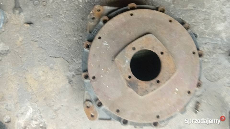 Silnik Deutz obudowa sprzęgła pokrywa pompa lubelskie Żmudź