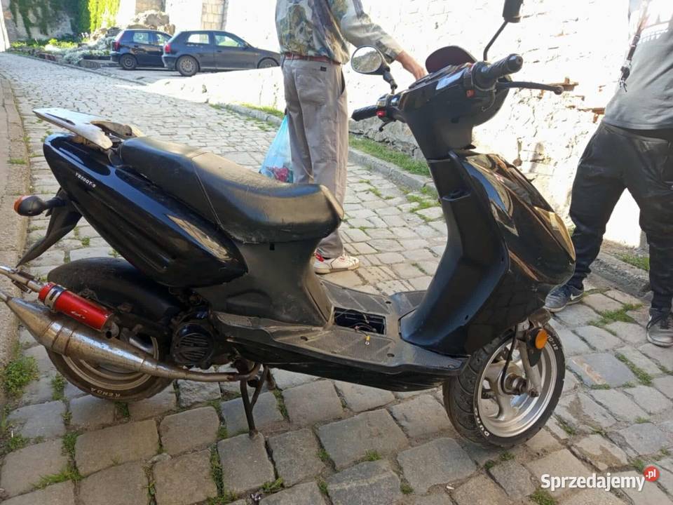 Skuter znen