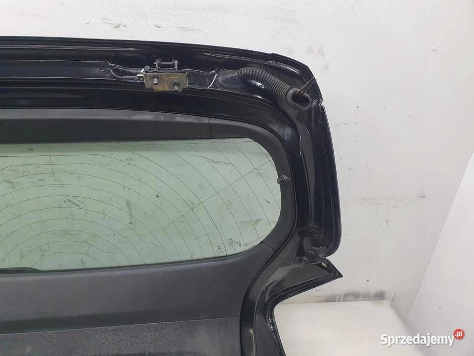 KLAPA BAGAŻNIKA SCHWARZ 668 BMW F20 116i osobowe sprzedam