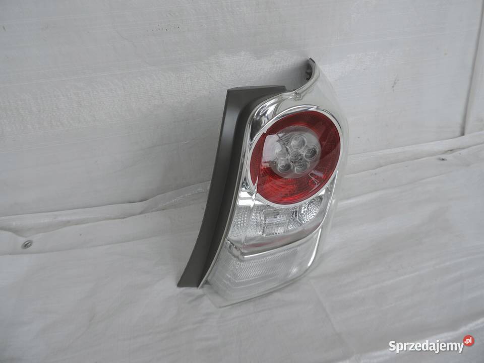 TOYOTA VERSO 09 13 LAMPA TYŁ TYLNA PRAWA NOWA
