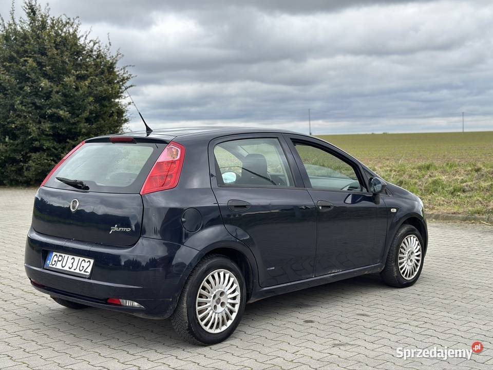 07 Salon Polska Fiat Grande Punto 12 manualna