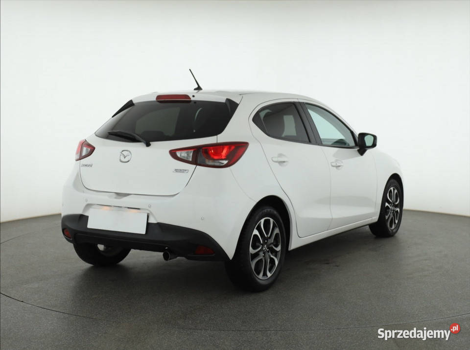 Mazda 2 15 16V gniazdo USB mazowieckie Piaseczno