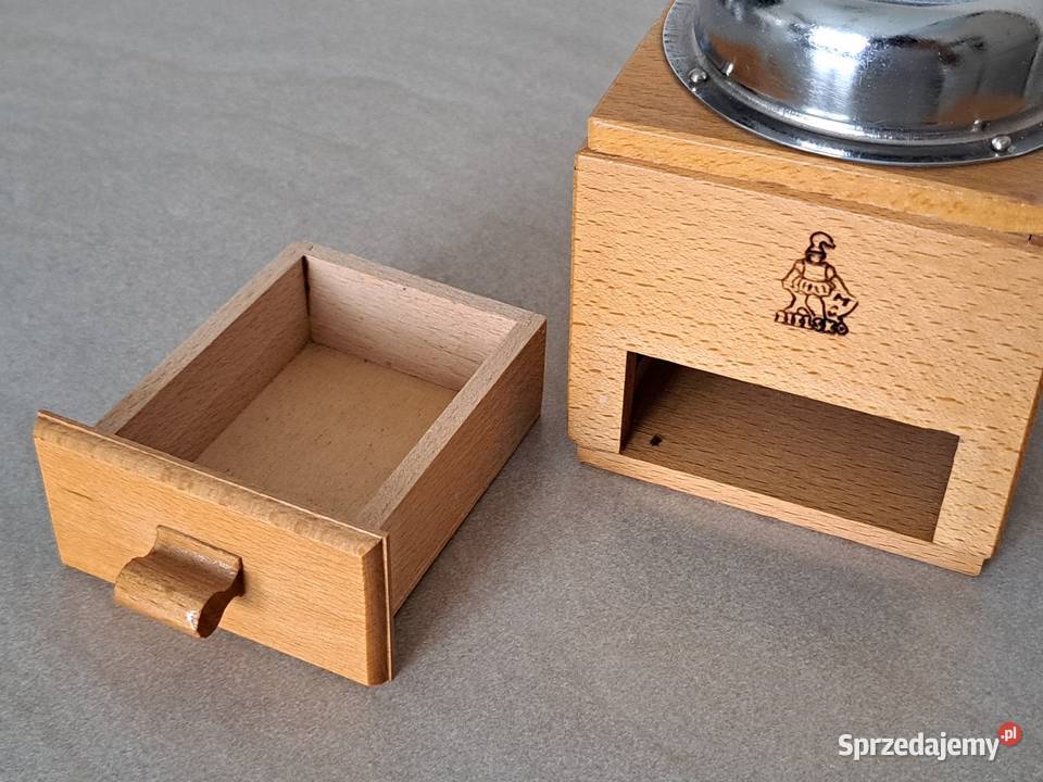 Młynek do pieprzu Bielsko z czasów PRLu Vintage Radom