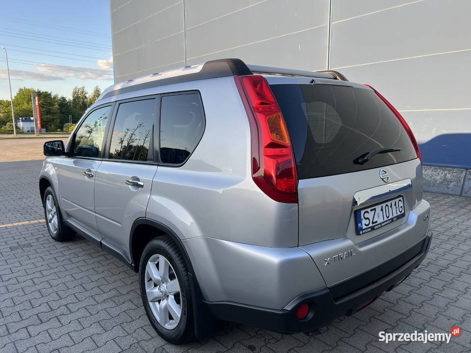 Nissan X trail T31 20 Dci 4x4 Automat Krajowy 2 relingi dachowe Zabrze