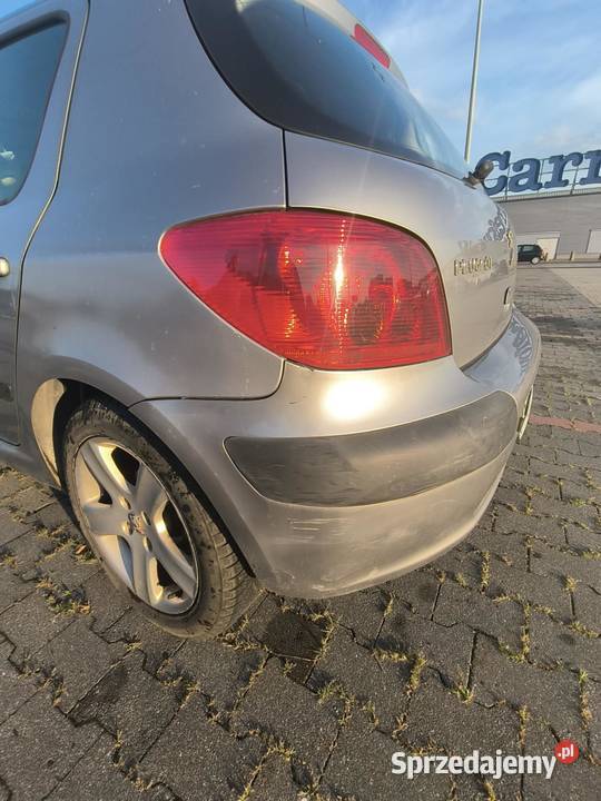 Peugeot 307 16 Benzyna 2001 177 000 4/5 Legnica