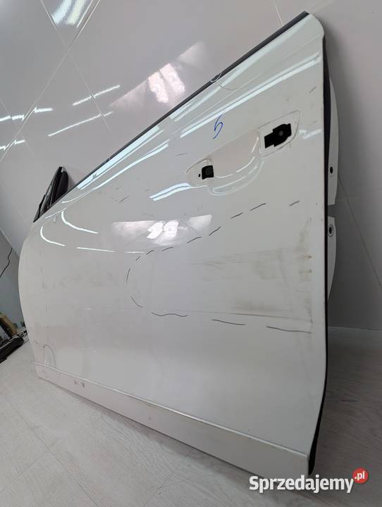 DRZWI PRZÓD PRZEDNIE LEWE B4B4 CANDY WHITE VW Białystok sprzedam