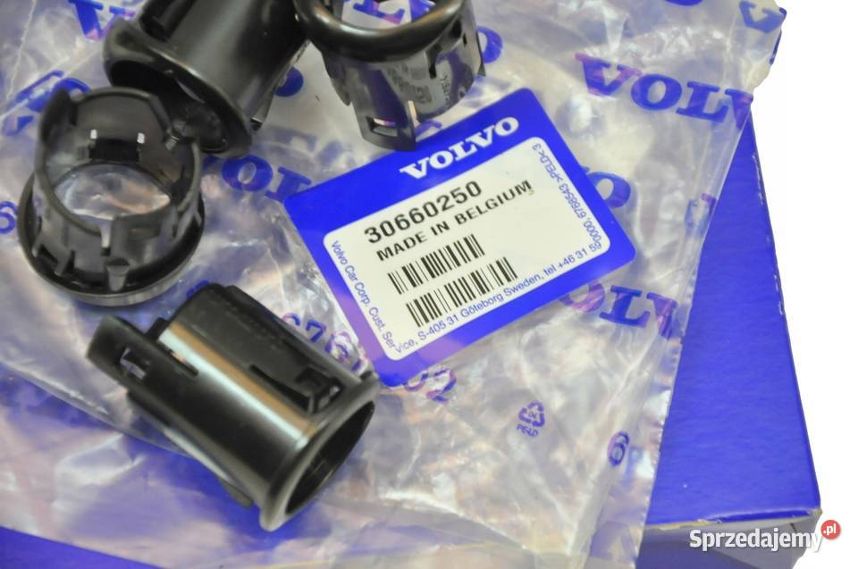 VOLVO V50 mocowanie czujnikow parkowania tyl kpl Bielany Wrocławskie