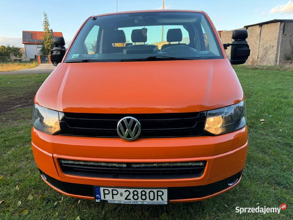 Vwt5 20 lawetapomoc drogowa 2010r diesel