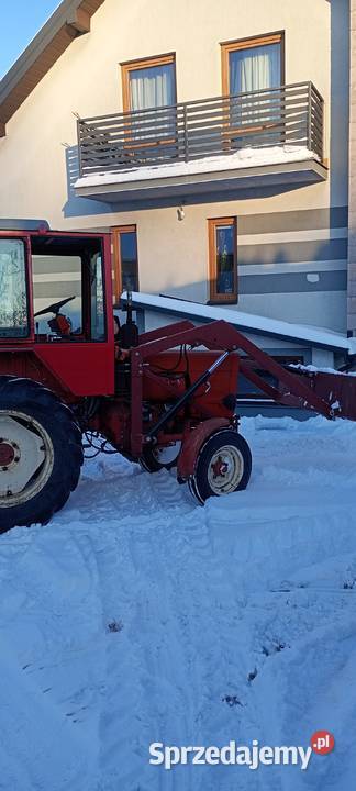 Ciągnik rolniczy władimirec Łaszczów