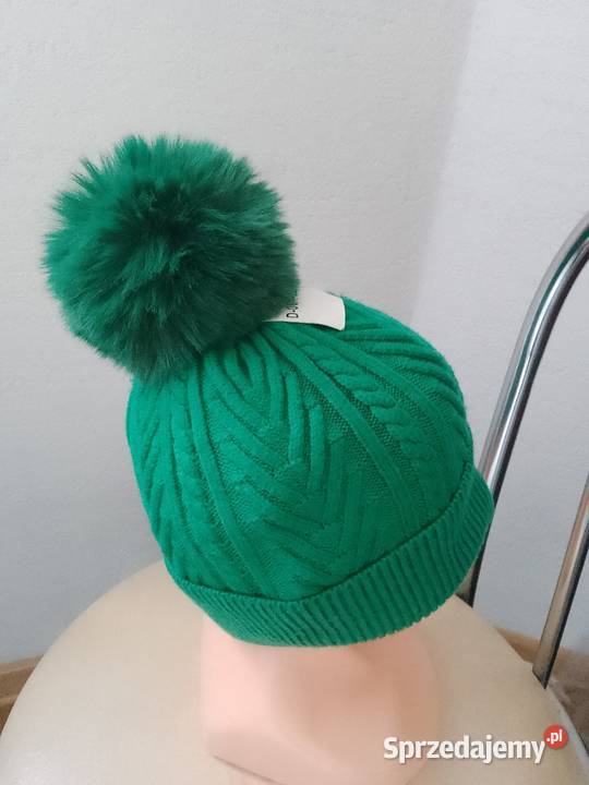 Czapka damska z pomponem zielona Chrzanów