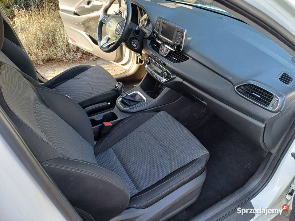 Hyundai i30 14 benzyna 140 2019 benzyna Nowy Dwór Mazowiecki