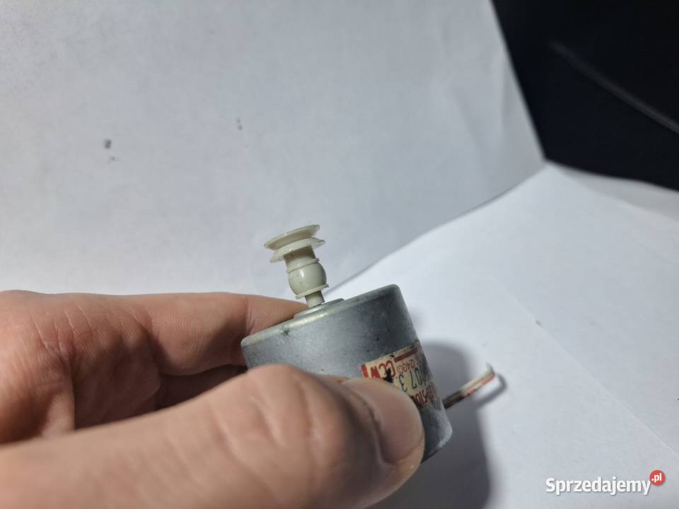 Silnik silniczek do magnetofonu mabuch1