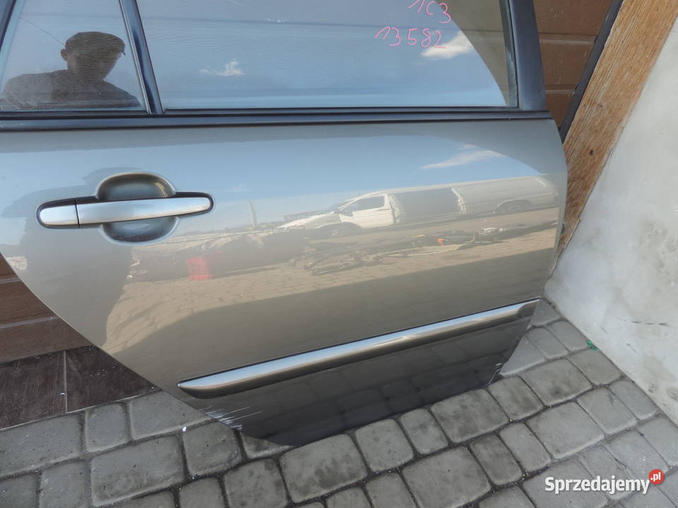 TOYOTA COROLLA E12 HB 5D FL DRZWI PRAWY TYŁ 1C3 Nowy Sącz