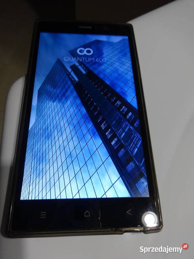 Smartfon seniorów kolekcjonerów Goclever Quantum