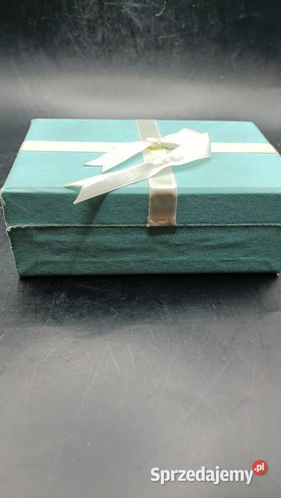 Pudełko na biżuterię z zawartością Zamość