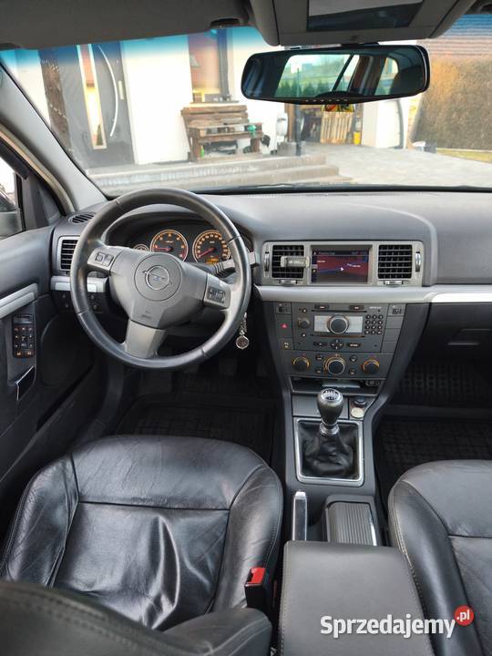 Opel Vectra C kombi manualna Siedliska