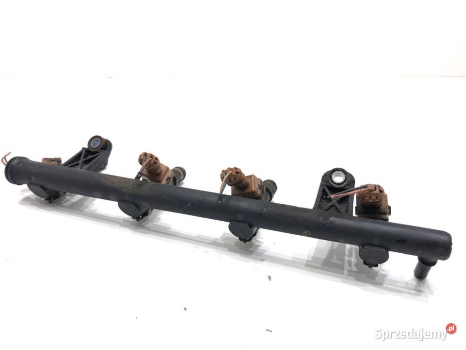 LISTWA WTRYSKOWA Z WTRYSKAMI DACIA DOKKER