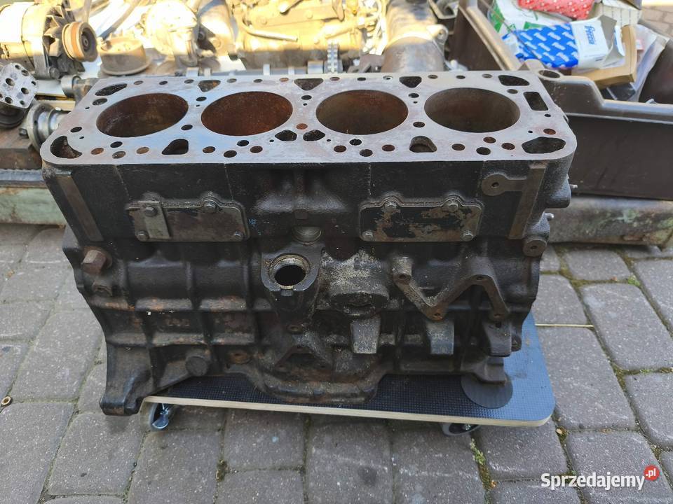Blok silnika Indenor diesel Góra Kalwaria