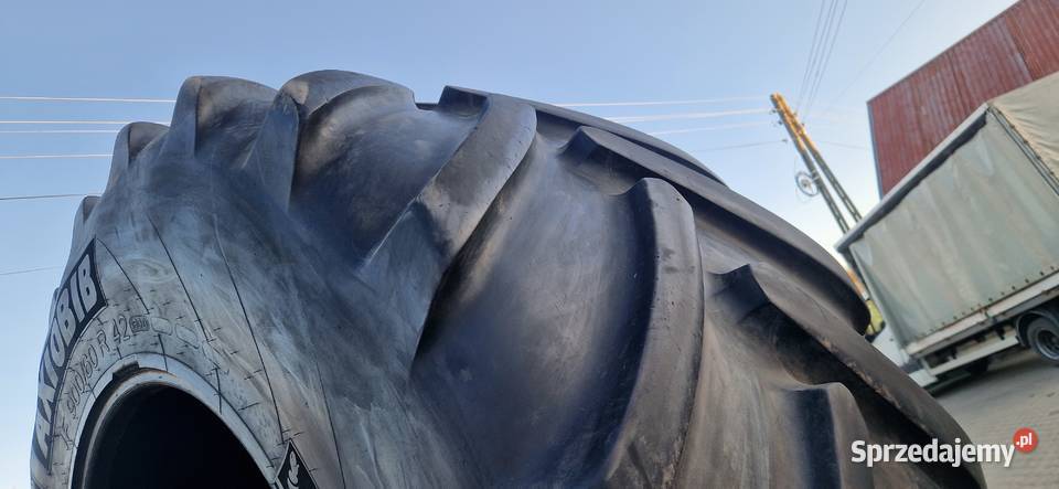 90060r42 Michelin 70 bieżnik