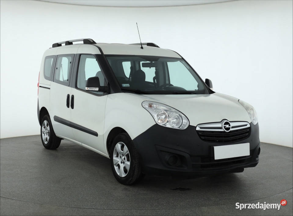 Opel Combo 13 CDTI autoalarm Piaseczno