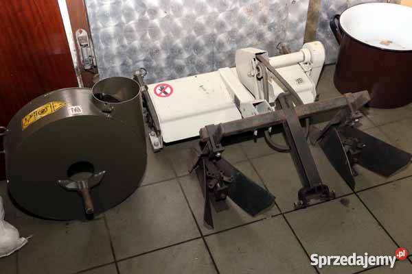 traktorek Fortschritt E 930 z osprzętem stan Miejska Górka sprzedam