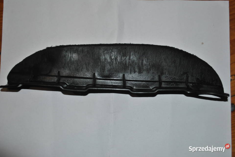 Fartuch nadkola prawy przód BMW E90 E91 E92 E93 Poręba