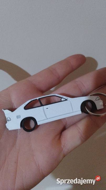 Breloczki samochodowe Gadgety motoryzacyjne Akcesoria samochodowe Zgierz sprzedam