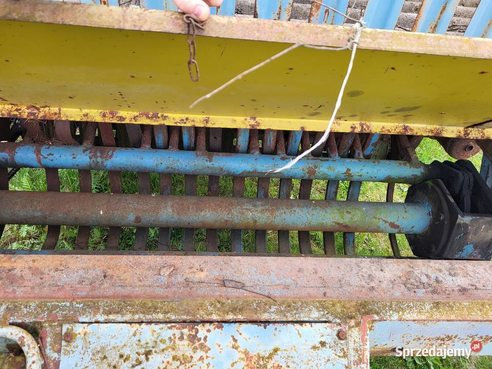 Przyczepa samozbierająca T072 uszkodzony Maćkowicze sprzedam