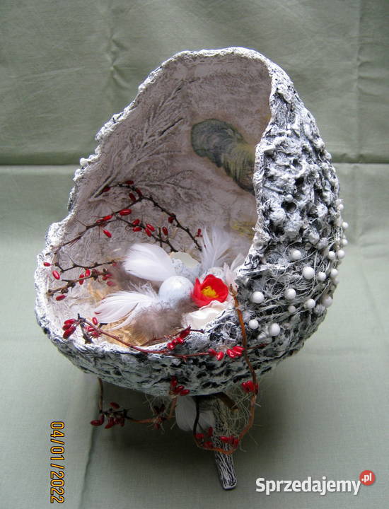 Wielkie jajo Wielkanocne z wypełnieniem małopolskie