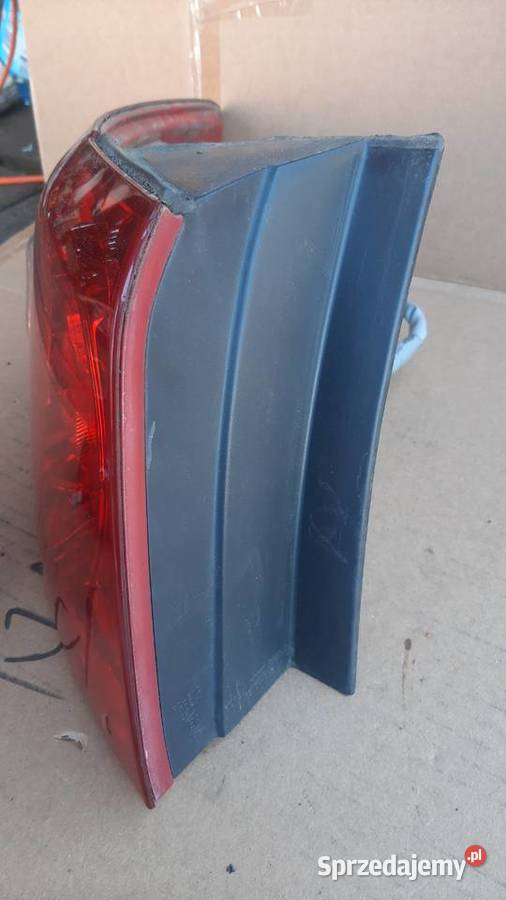 lampa tylna lewa lewy tył hyundai santa fe II 2 Oświetlenie Dębno