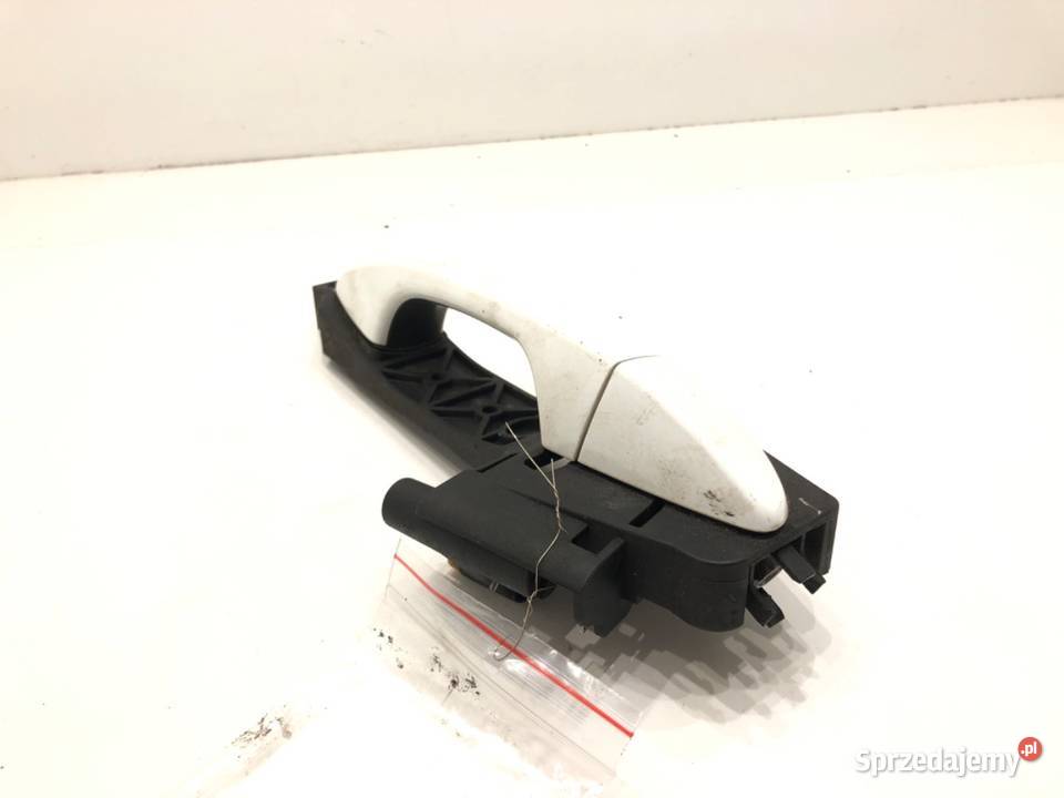 KLAMKA ZEWNĘTRZNA PRAWY TYŁ HYUNDAI i20 II