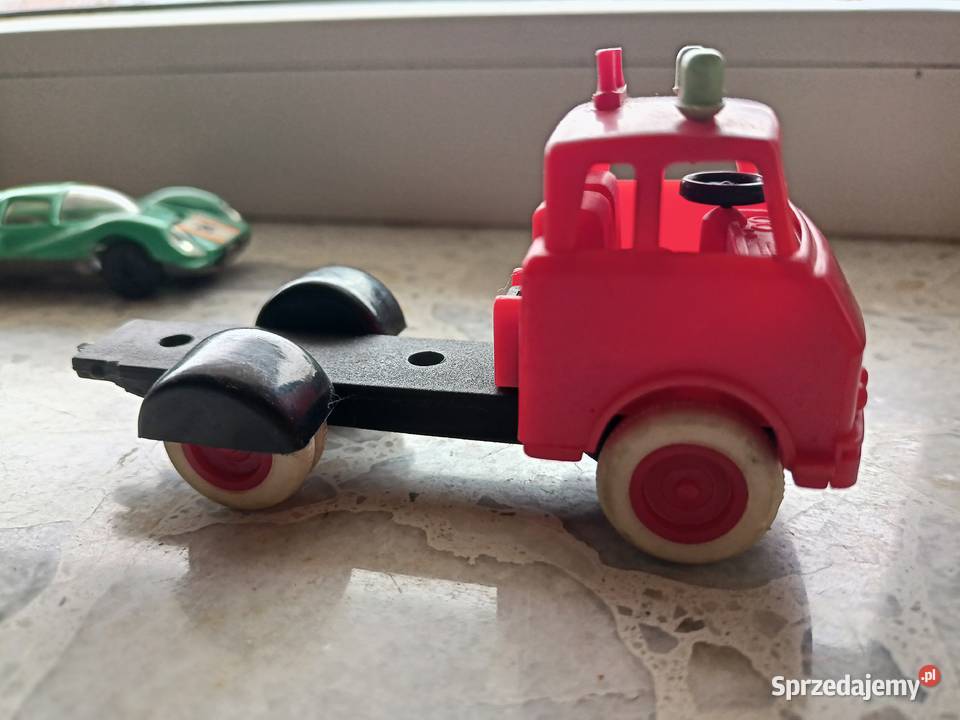 Zabawka PRL Samochody i pojazdy podkarpackie Rzeszów